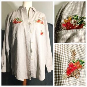 Solutions Original  Fall /Thanksgiving Inspired Shirt Size Large